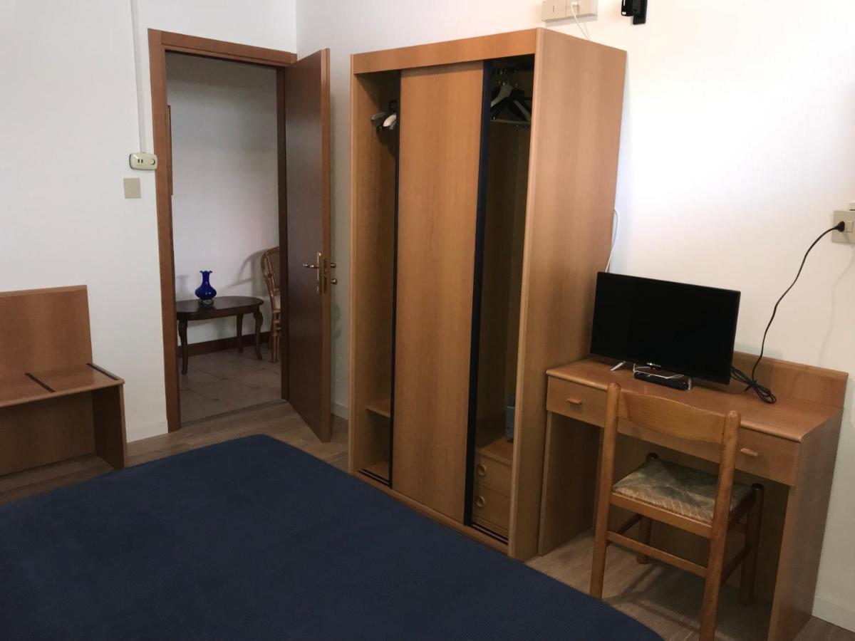 Hotel Palme Park & Beach Included Лидо ди Йезоло Екстериор снимка