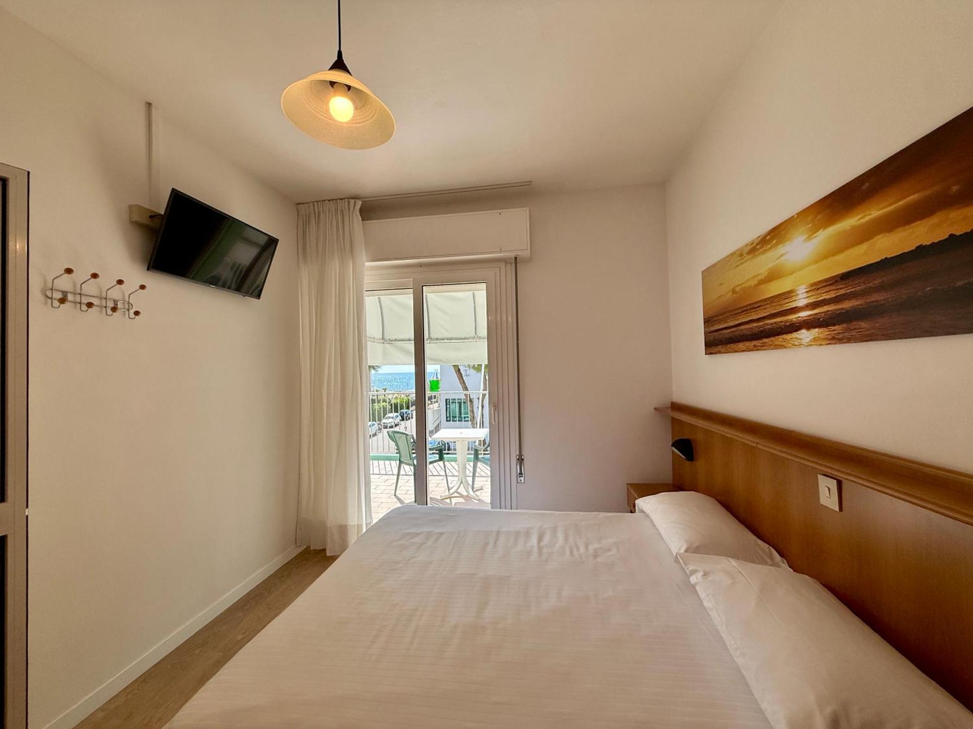Hotel Palme Park & Beach Included Лидо ди Йезоло Екстериор снимка