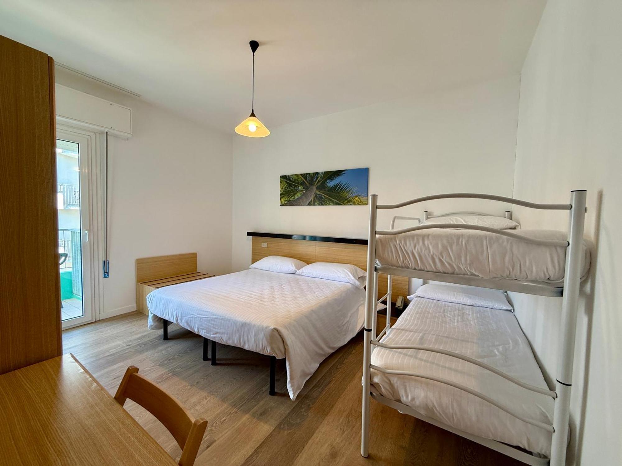 Hotel Palme Park & Beach Included Лидо ди Йезоло Екстериор снимка